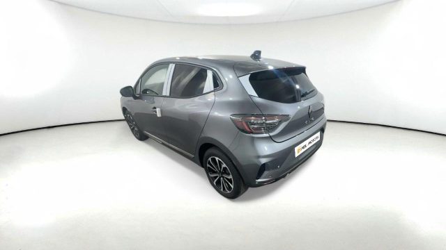 RENAULT Clio usata, con Bluetooth