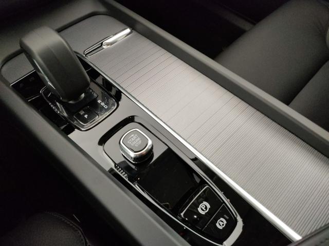 VOLVO XC60 usata, con Vetri oscurati