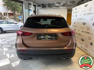 MERCEDES-BENZ GLA 200 usata, con Autoradio