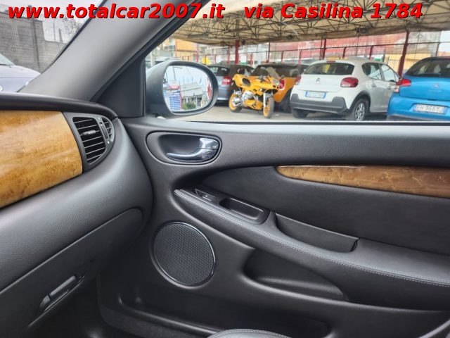 JAGUAR X-Type usata, con Interni in pelle
