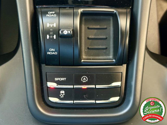 PORSCHE Cayenne usata, con Cronologia tagliandi
