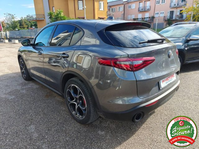 ALFA ROMEO Stelvio usata, con Alzacristalli elettrici