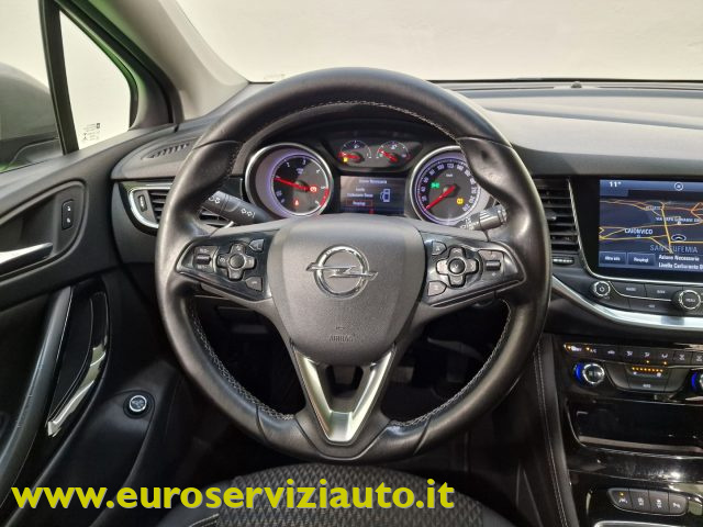 OPEL Astra usata, con Sistema di navigazione
