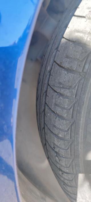 RENAULT Clio usata, con Sedile posteriore sdoppiato