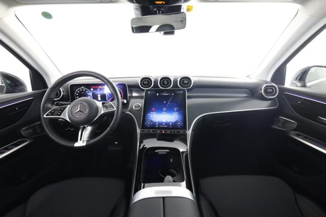 MERCEDES-BENZ GLC 220 usata 10