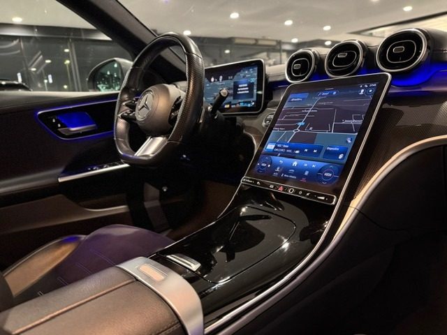 MERCEDES-BENZ C 300 usata, con Climatizzatore