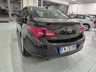 OPEL Astra usata, con Boardcomputer