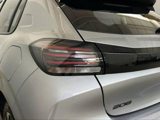 PEUGEOT 208 usata, con Vivavoce