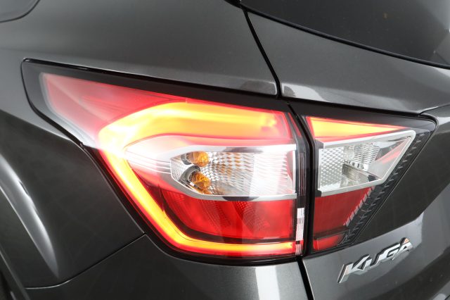 FORD Kuga usata 9