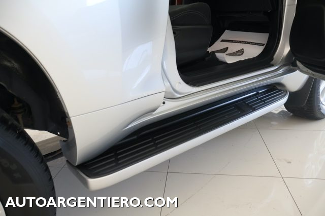 TOYOTA Land Cruiser usata, con Volante multifunzione
