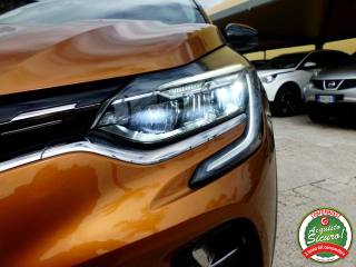 RENAULT Captur usata, con Volante multifunzione