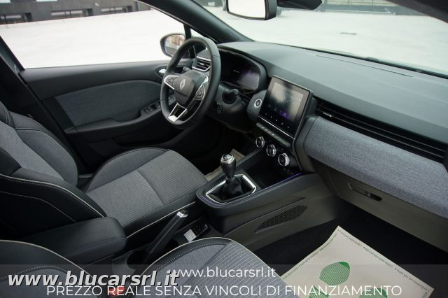 RENAULT Clio usata 9