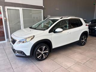 PEUGEOT 2008 usata, con Airbag laterali