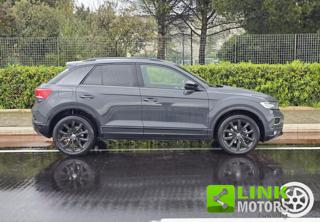 VOLKSWAGEN T-Roc usata, con Sedile posteriore sdoppiato