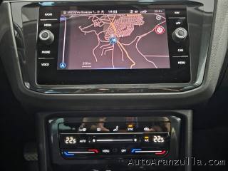 VOLKSWAGEN Tiguan usata, con Park Distance Control