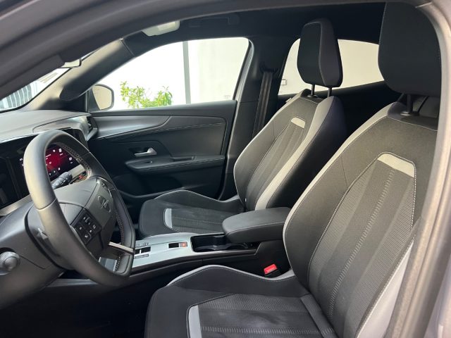 OPEL Mokka usata, con Sensori di parcheggio anteriori