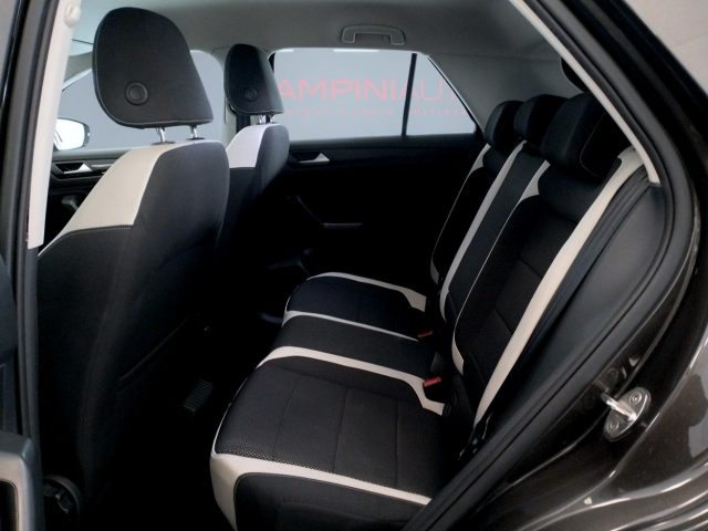 VOLKSWAGEN T-Roc usata 15