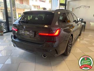 BMW 320 usata, con Fari LED