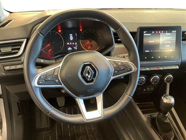 RENAULT Clio usata 17