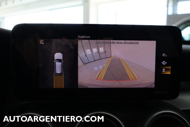MERCEDES-BENZ GLC 300 usata, con Leve al volante