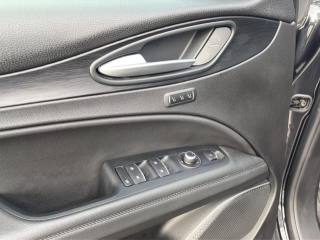 ALFA ROMEO Stelvio usata, con Controllo trazione