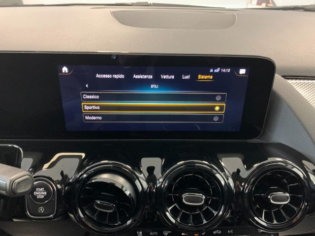 MERCEDES-BENZ GLA 180 usata, con Servosterzo