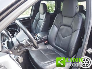 PORSCHE Cayenne usata, con Interni in pelle