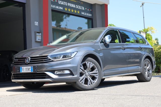 VOLKSWAGEN Passat Alltrack usata, con Fari Xenon