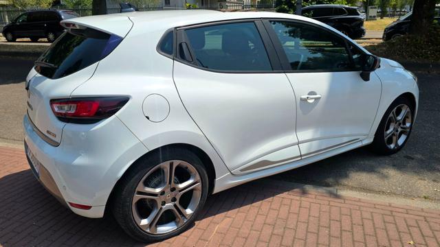 RENAULT Clio usata, con Cerchi in lega