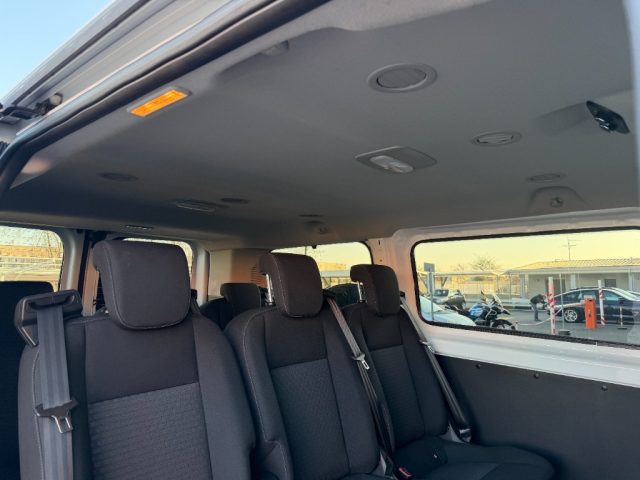 FORD Transit Custom usata, con Volante multifunzione