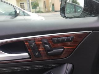 INFINITI Q30 usata, con Controllo automatico clima
