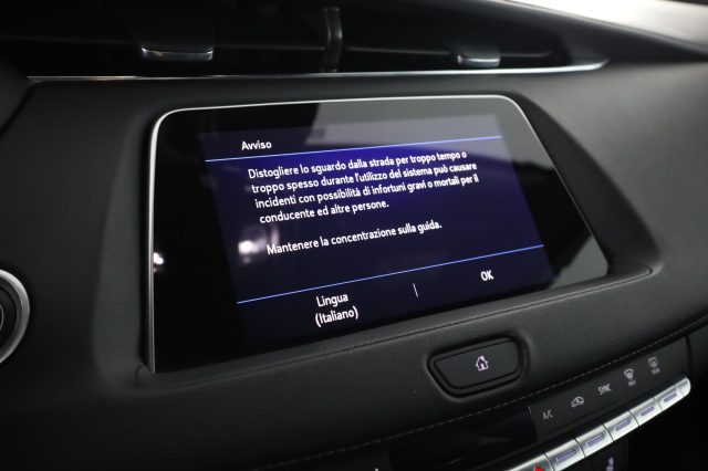 CADILLAC XT4 usata 16