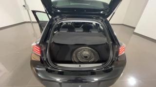 PEUGEOT 208 usata, con Fari LED