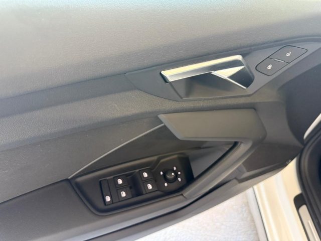 AUDI A3 usata, con Fari LED