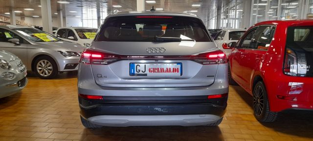 AUDI Q4 e-tron usata, con Climatizzatore