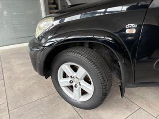 TOYOTA RAV 4 usata, con Climatizzatore