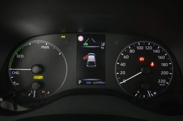 TOYOTA Yaris usata 6