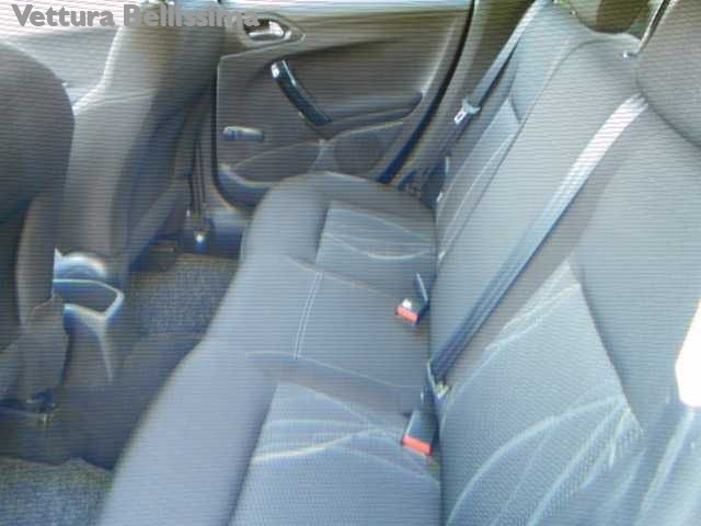 PEUGEOT 208 usata 13