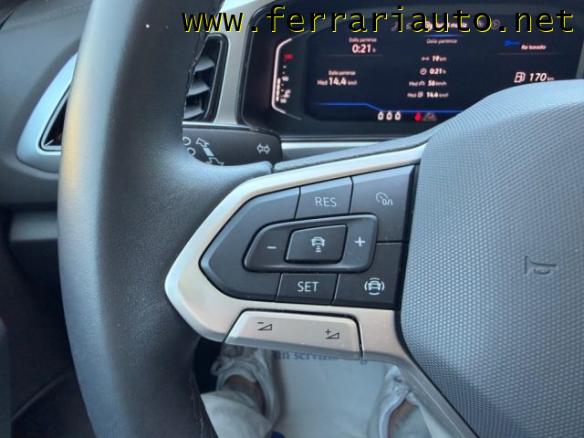 VOLKSWAGEN T-Roc usata, con Park Distance Control
