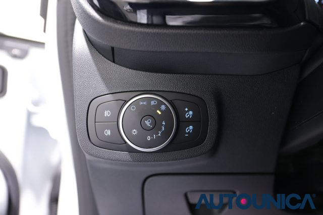FORD Fiesta usata, con Sensori di parcheggio posteriori
