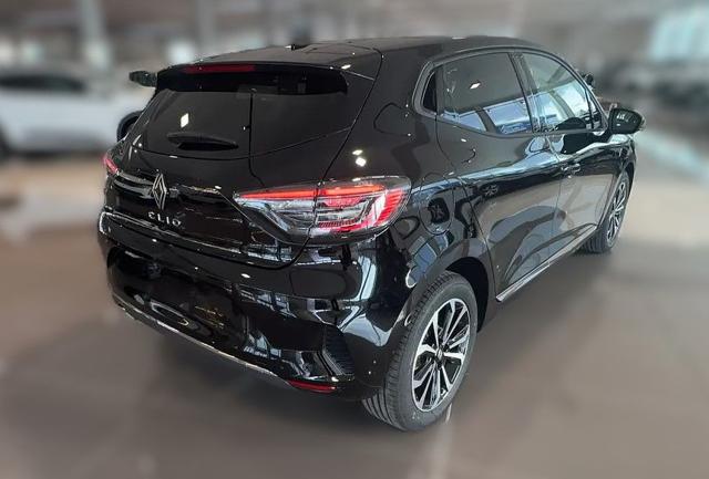 RENAULT Clio usata, con Autoradio