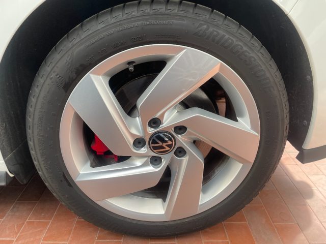 VOLKSWAGEN Golf usata 26