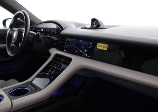 PORSCHE Taycan usata, con Controllo automatico clima