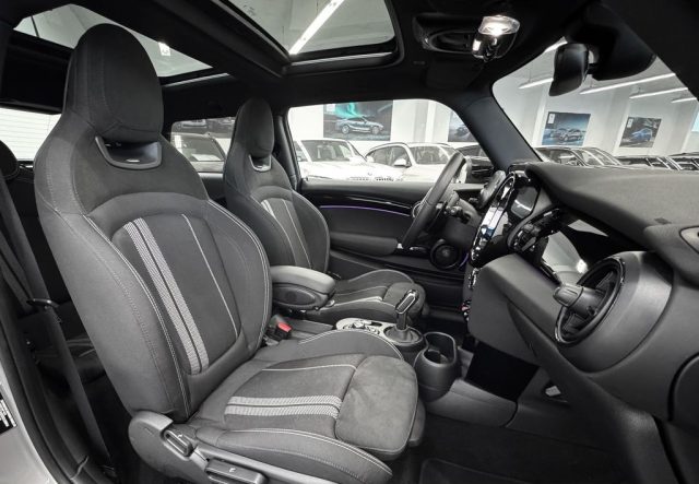 MINI John Cooper Works usata, con Cronologia tagliandi