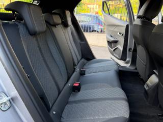 PEUGEOT 2008 usata, con Climatizzatore