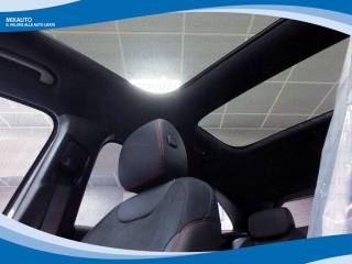 MERCEDES-BENZ GLA 200 usata, con Controllo automatico clima