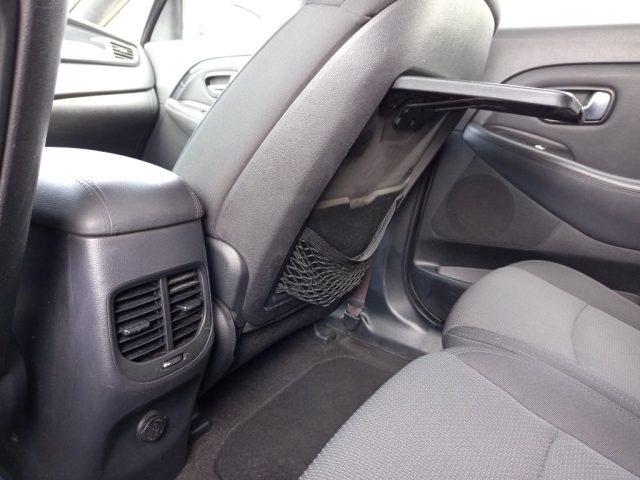 KIA Carens usata, con Bluetooth