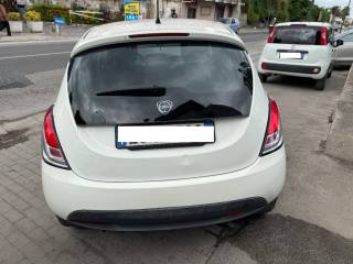 LANCIA Ypsilon usata, con Chiusura centralizzata