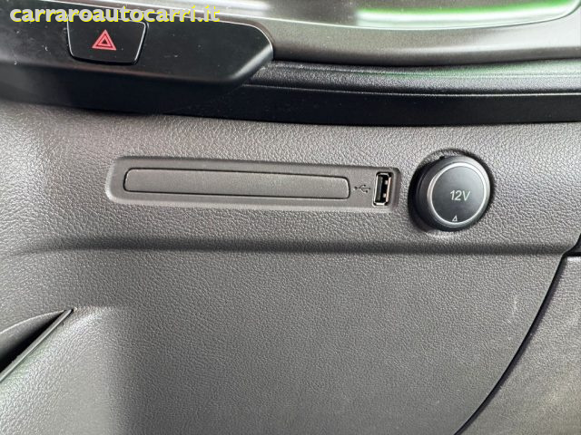 FORD Transit Custom usata, con USB