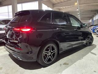 MERCEDES-BENZ B 200 usata, con Autoradio